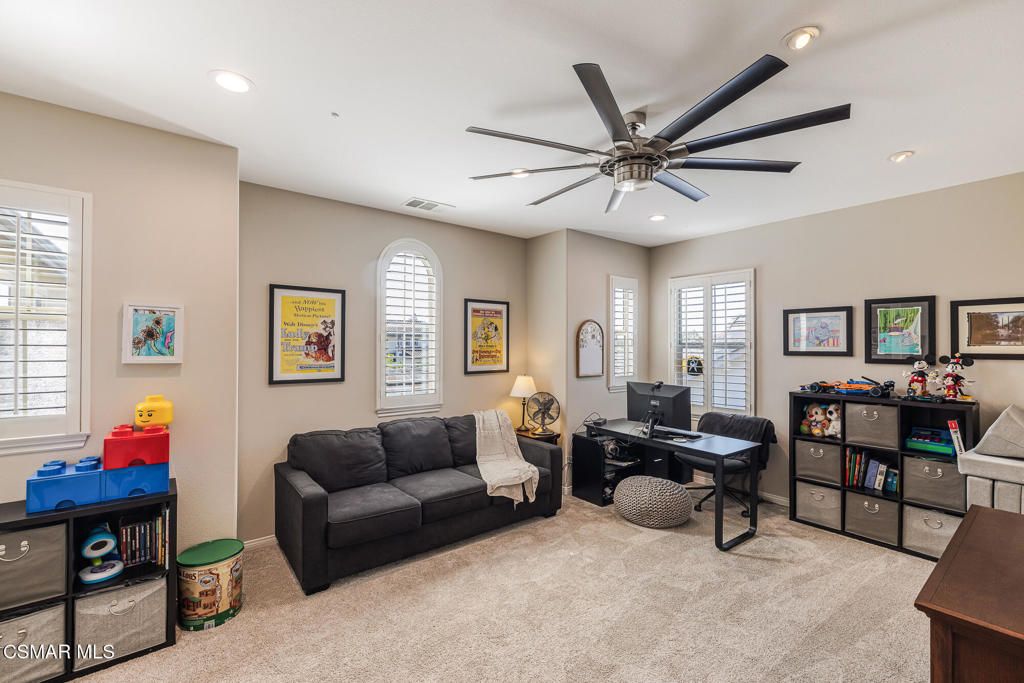 Image 19 of property listing at 14819 Blue Ridge Court, Moorpark, CA 93021