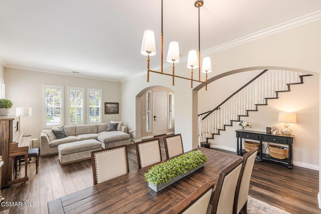 Image 7 of property listing at 14819 Blue Ridge Court, Moorpark, CA 93021