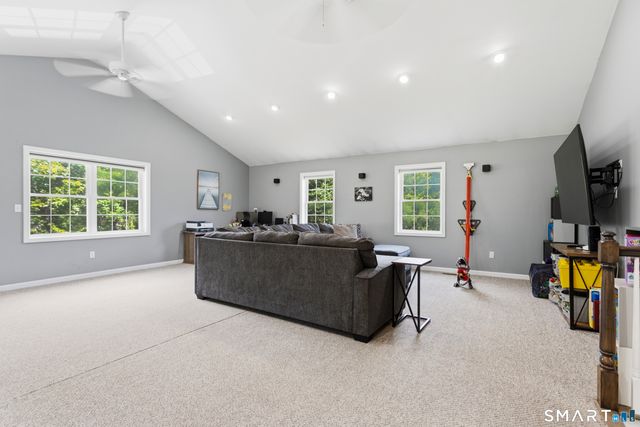 222 South Street, Plymouth, CT 06782
