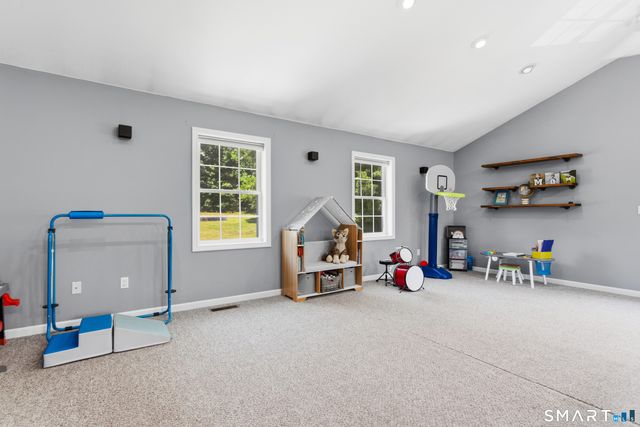 222 South Street, Plymouth, CT 06782