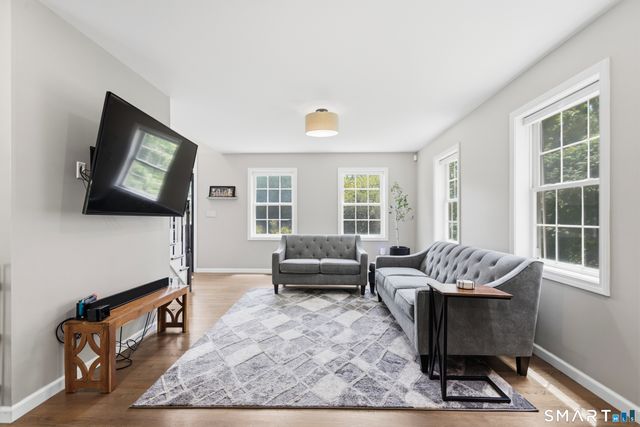 222 South Street, Plymouth, CT 06782