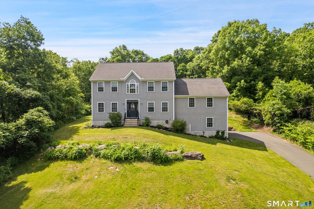 222 South Street, Plymouth, CT 06782