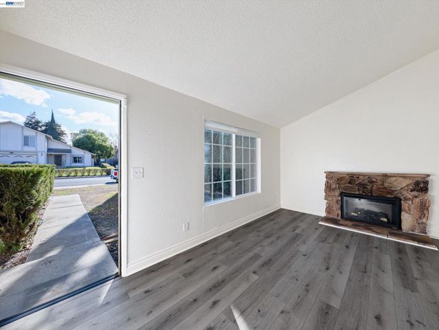 3432 Danielle Pl, Bay Point, CA 94565