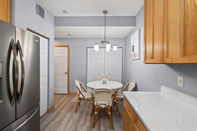 11160 204th Street W, Lakeville, MN 55044