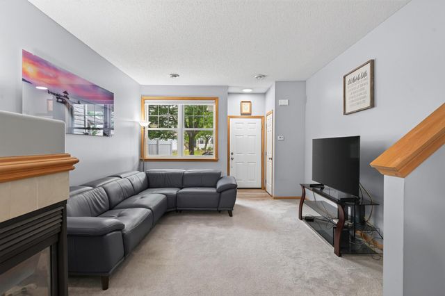 11160 204th Street W, Lakeville, MN 55044