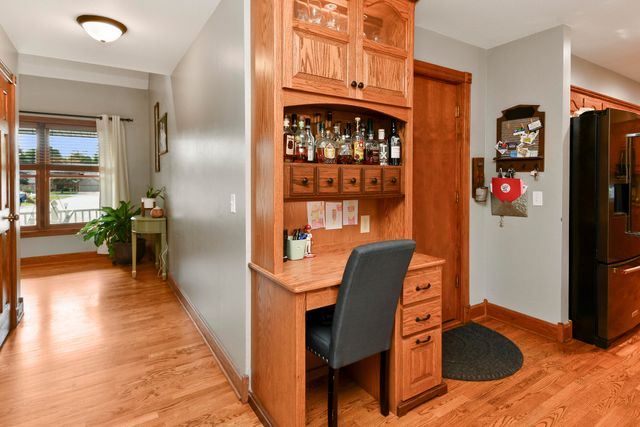 680 E Trakel Place, Springfield, MO 65810