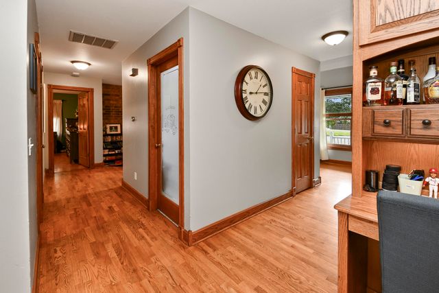 680 E Trakel Place, Springfield, MO 65810