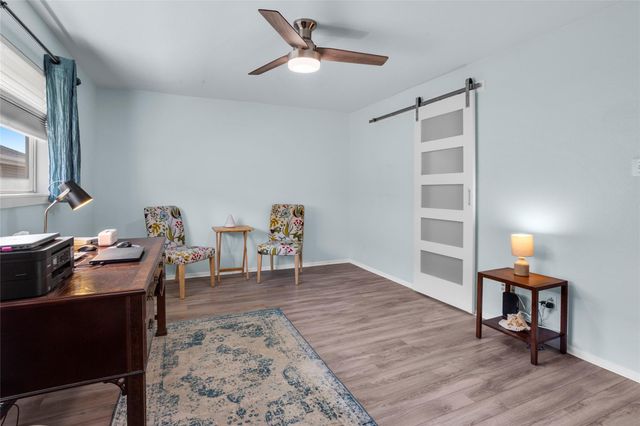 18214 Heritage Lane 8214, Nassau Bay, TX 77058