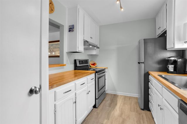 18214 Heritage Lane 8214, Nassau Bay, TX 77058