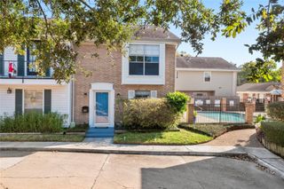 18214 Heritage Lane 8214, Nassau Bay, TX 77058