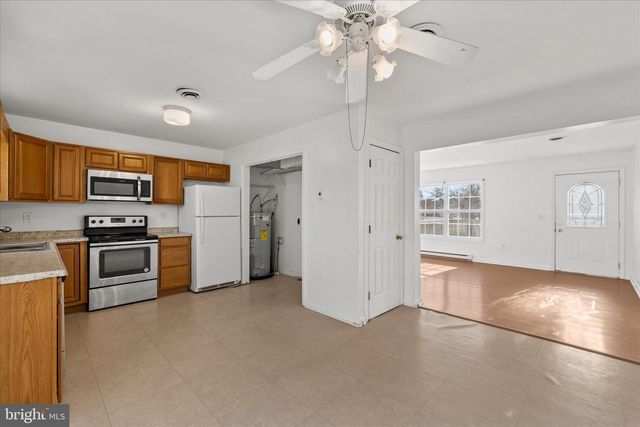 143 HOLLYWOOD DR, Ocean View, DE 19970