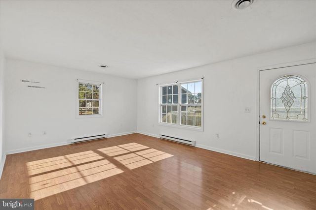 143 HOLLYWOOD DR, Ocean View, DE 19970