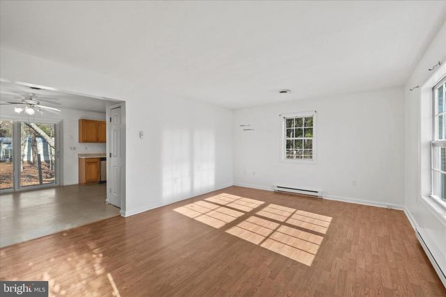 143 HOLLYWOOD DR, Ocean View, DE 19970