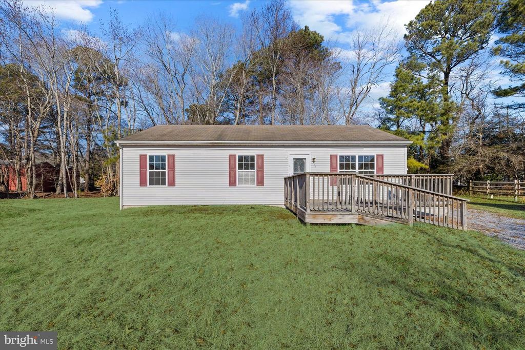 143 HOLLYWOOD DR, Ocean View, DE 19970