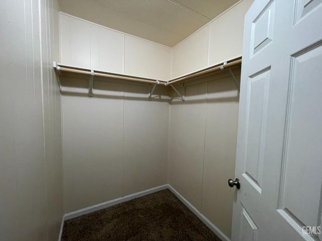 97 Cinnamon Lane, Bakersfield, CA 93308
