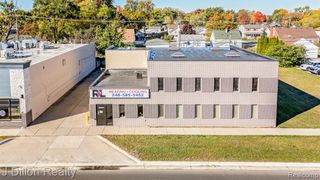 30207 John R Road, Madison Heights, MI 48071