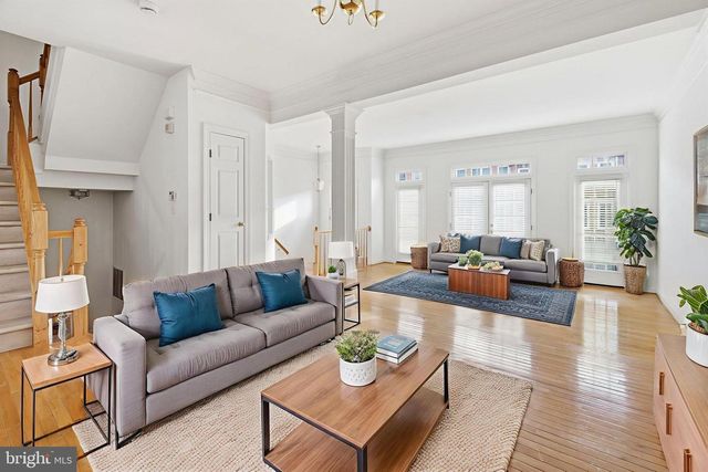 8026 KIDWELL HILL CT, Vienna, VA 22182