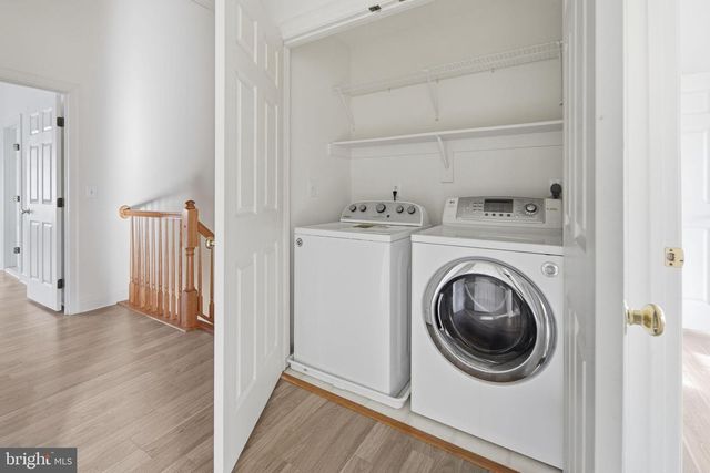 8026 KIDWELL HILL CT, Vienna, VA 22182