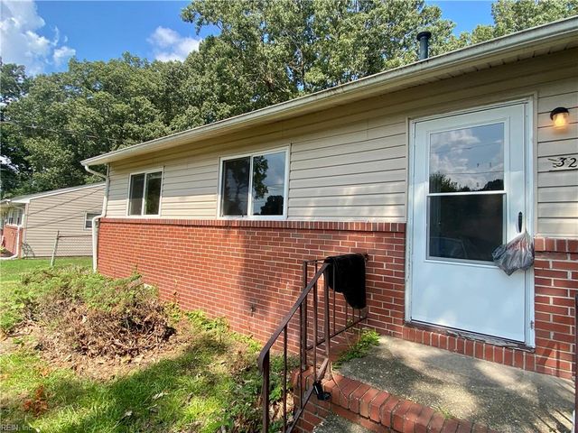 328 Barcelona LN, Virginia Beach, VA 23452