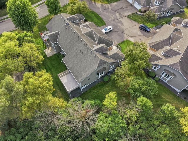 4166 Thornhill Lane, Vadnais Heights, MN 55127