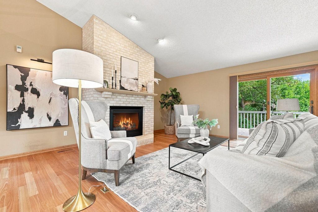 4166 Thornhill Lane, Vadnais Heights, MN 55127 — photo 3