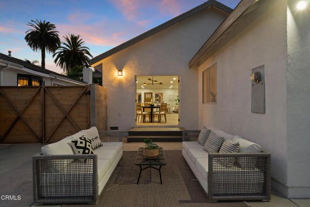 2238 S Cochran Avenue, Los Angeles, CA 90016
