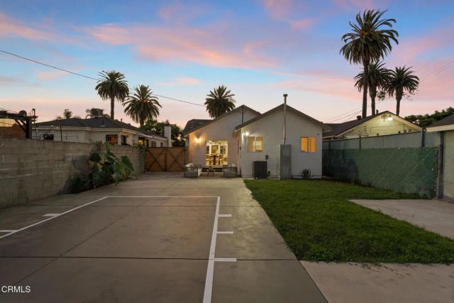 2238 S Cochran Avenue, Los Angeles, CA 90016