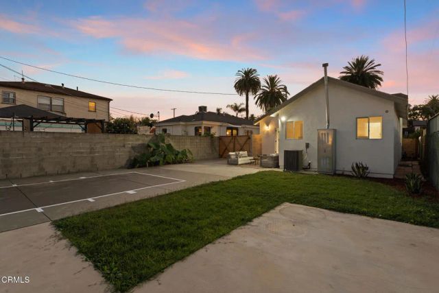 2238 S Cochran Avenue, Los Angeles, CA 90016