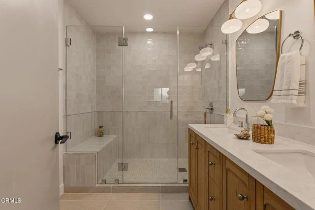 2238 S Cochran Avenue, Los Angeles, CA 90016