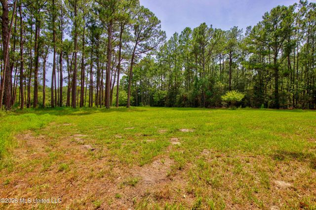 14320 Mallett Road, Biloxi, MS 39532