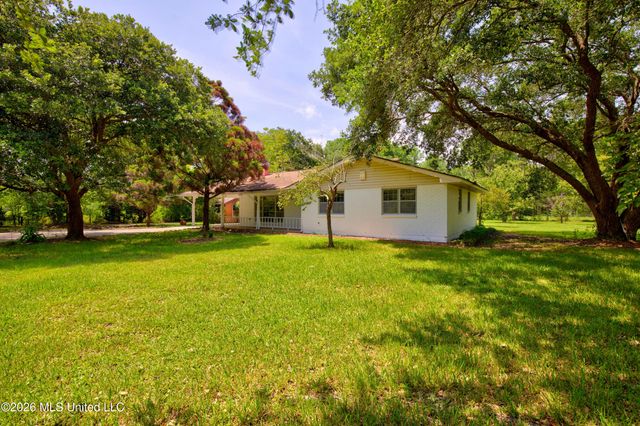 14320 Mallett Road, Biloxi, MS 39532