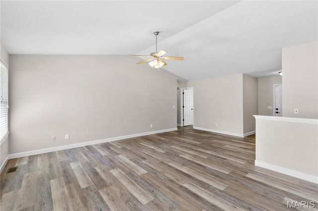233 Whitetail Crossing Drive, Troy, MO 63379