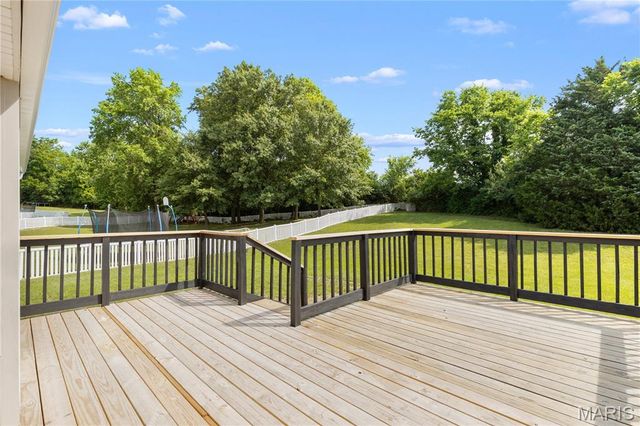 233 Whitetail Crossing Drive, Troy, MO 63379