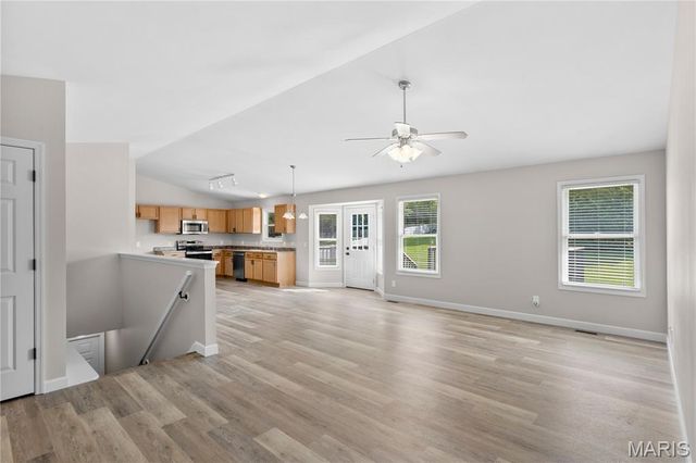 233 Whitetail Crossing Drive, Troy, MO 63379