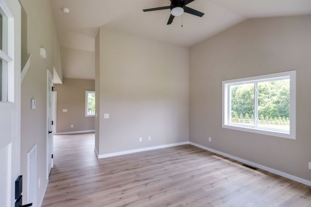 9408 Elk Ridge Rd, Mount Pleasant, TN 38474