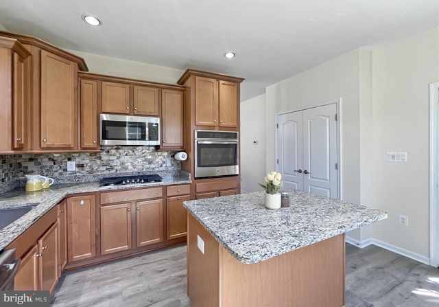 9720 BALLS BLUFF DR, Fredericksburg, VA 22407