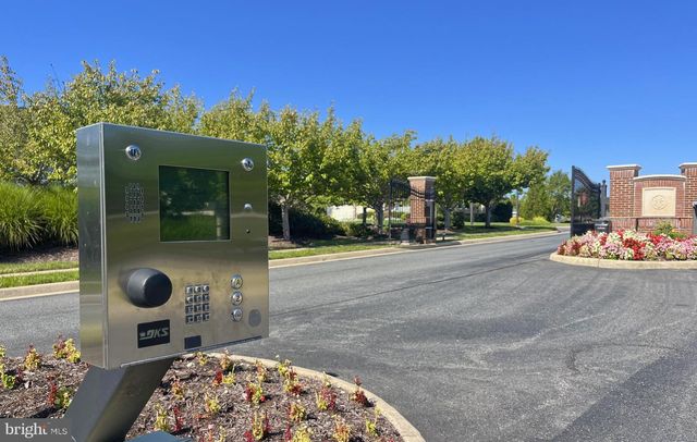 9720 BALLS BLUFF DR, Fredericksburg, VA 22407