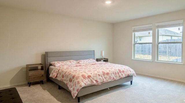 404 Purple Heart DR, Buda, TX 78610