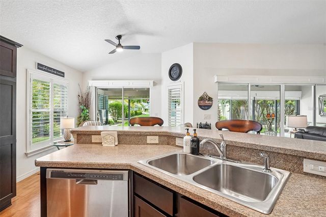 857 ENISGROVE WAY, The Villages, FL 32163