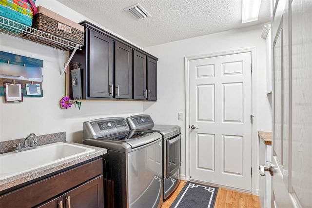 857 ENISGROVE WAY, The Villages, FL 32163