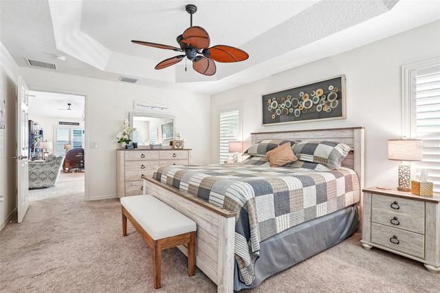 857 ENISGROVE WAY, The Villages, FL 32163