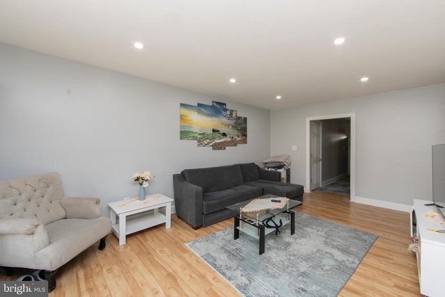 1011 GARNET, Burlington Township, NJ 08016