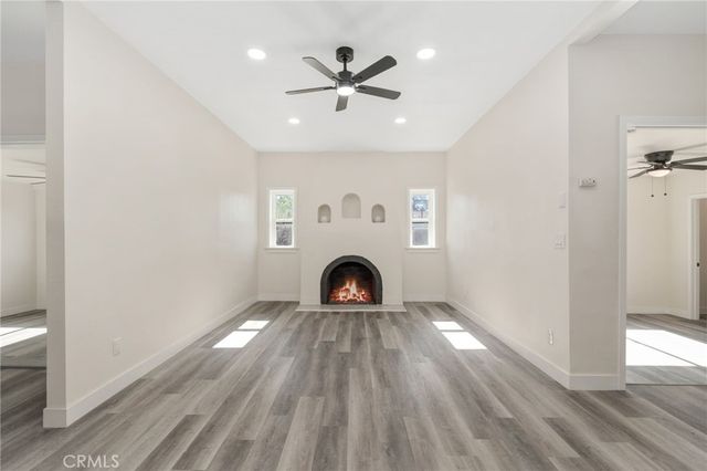 2723 Iris Street, Riverside, CA 92507
