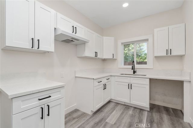 2723 Iris Street, Riverside, CA 92507