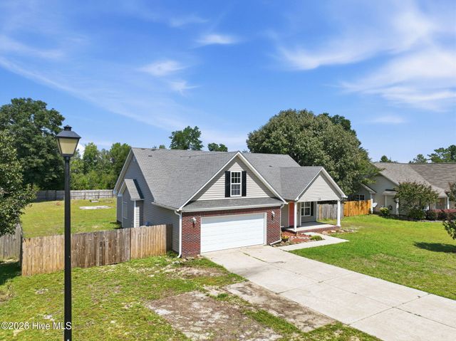 205 Bonney Lane, Fayetteville, NC 28306