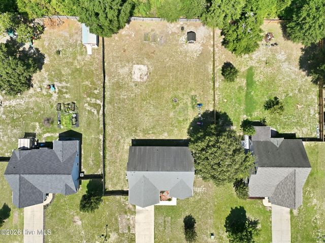 205 Bonney Lane, Fayetteville, NC 28306
