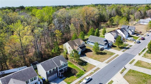 2562 Golden Maple DR, Suffolk, VA 23434