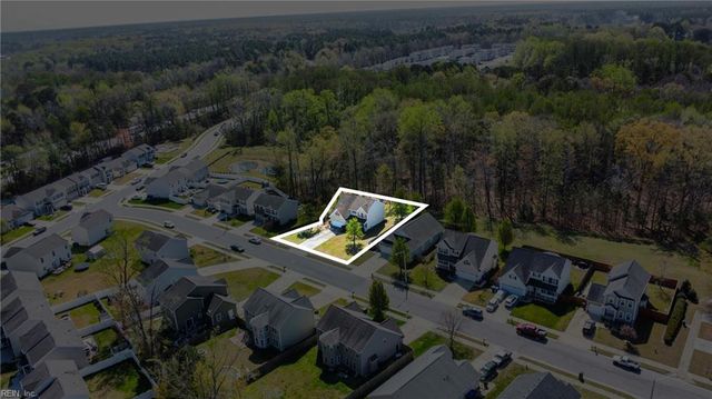 2562 Golden Maple DR, Suffolk, VA 23434