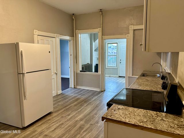 71 Watervliet Avenue Unit 1, Albany, NY 12206