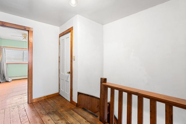 192 Lexington St, Boston, MA 02128